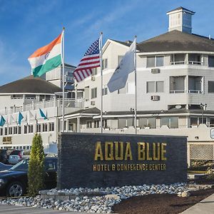 Aqua Blue Hotel